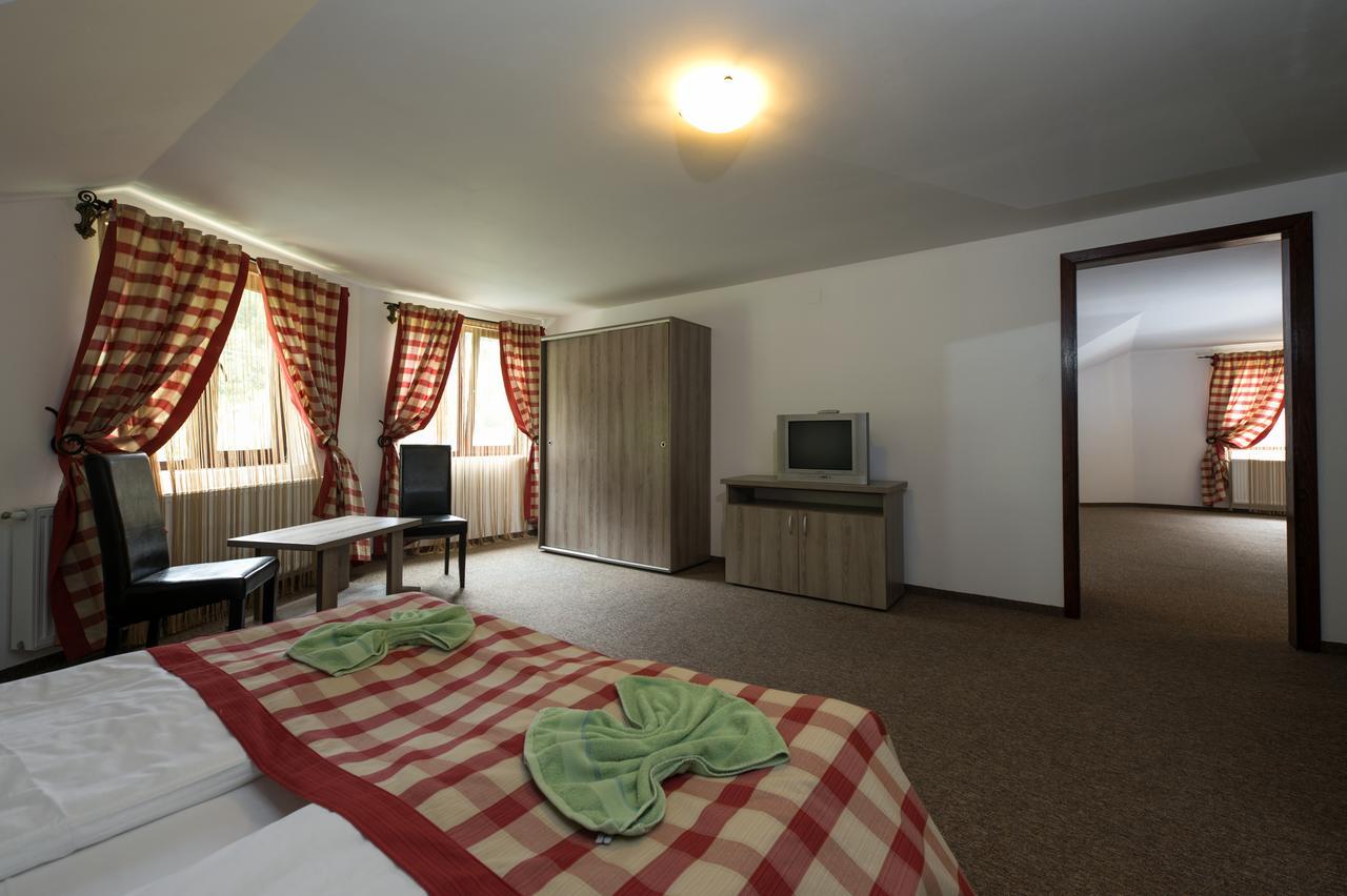 Complex Craiasa Muntilor Moieciu Otel Moeciu De Sus Dış mekan fotoğraf